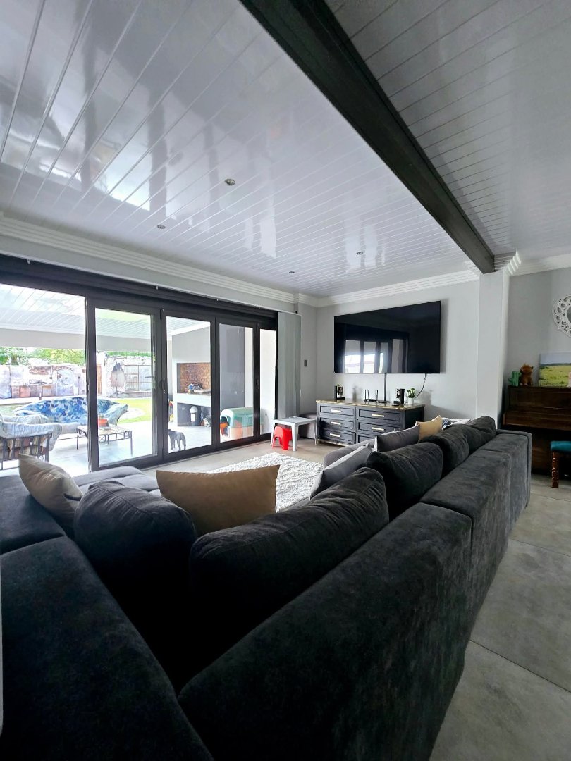 3 Bedroom Property for Sale in La Hoff North West